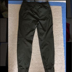 Men’s Lululemon ABC joggers size L
